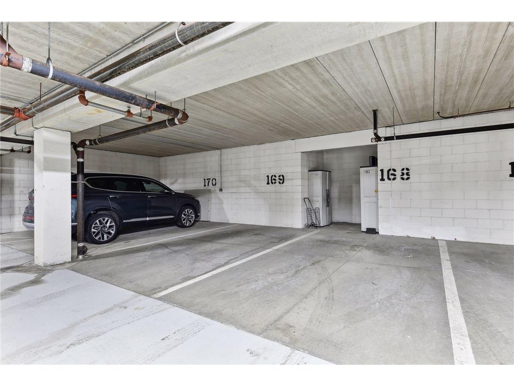 100 Clydesdale Trail #305 Medina MN 55340 7019264 image19