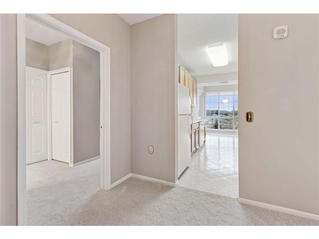 100 Clydesdale Trail #305 Medina MN 55340 7019264 image5