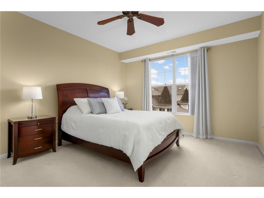 100 Clydesdale Trail #328 Medina MN 55340 7018629 image17