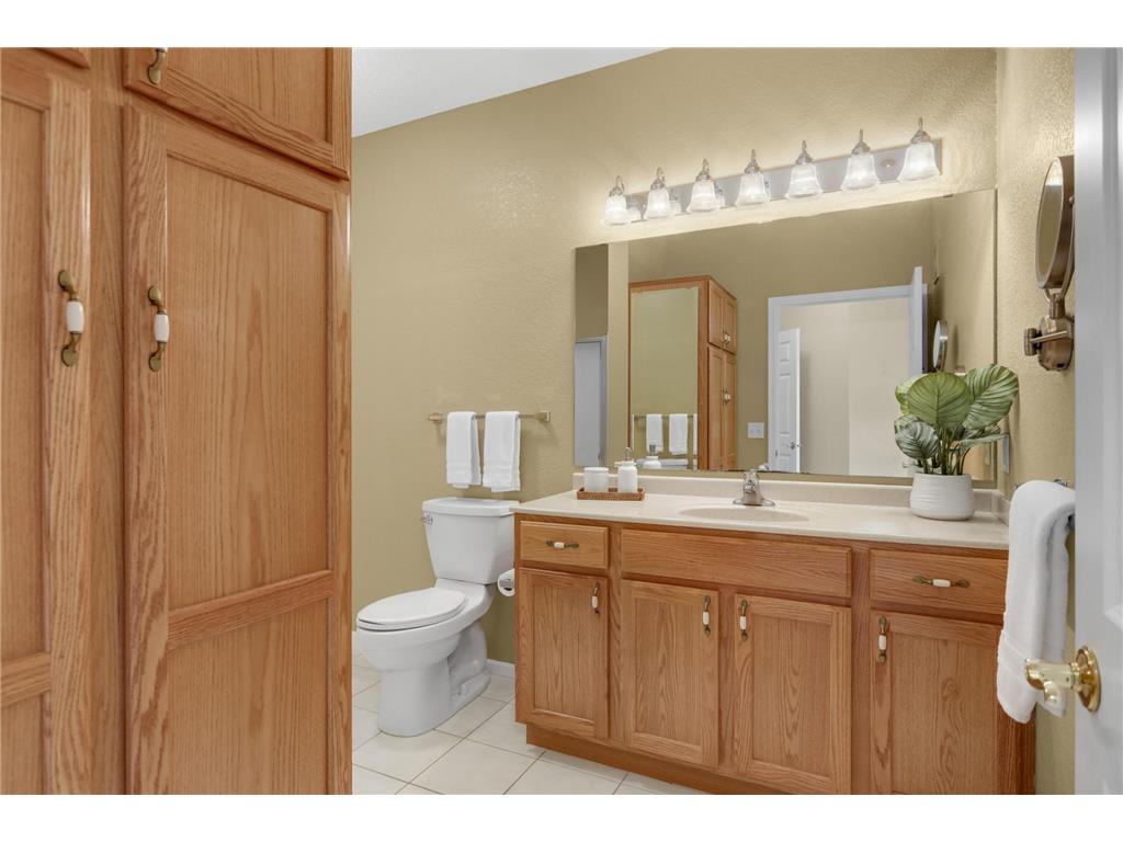 100 Clydesdale Trail #328 Medina MN 55340 7018629 image19