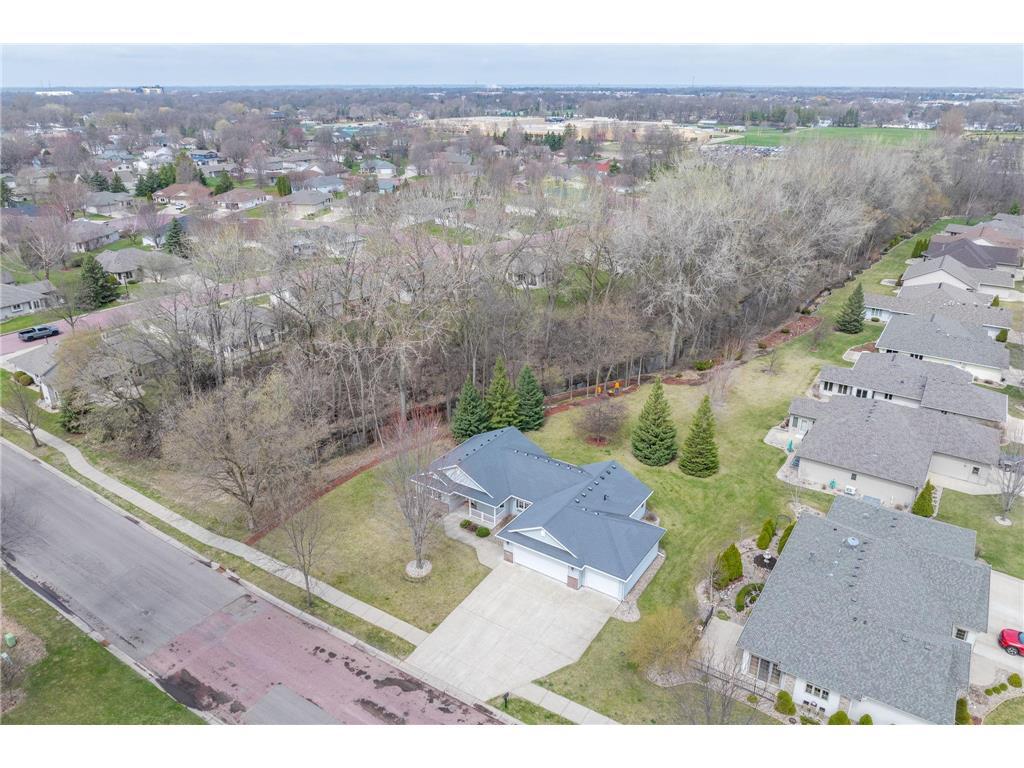 100 Crystal Lane Mankato MN 56001 7104385 image2