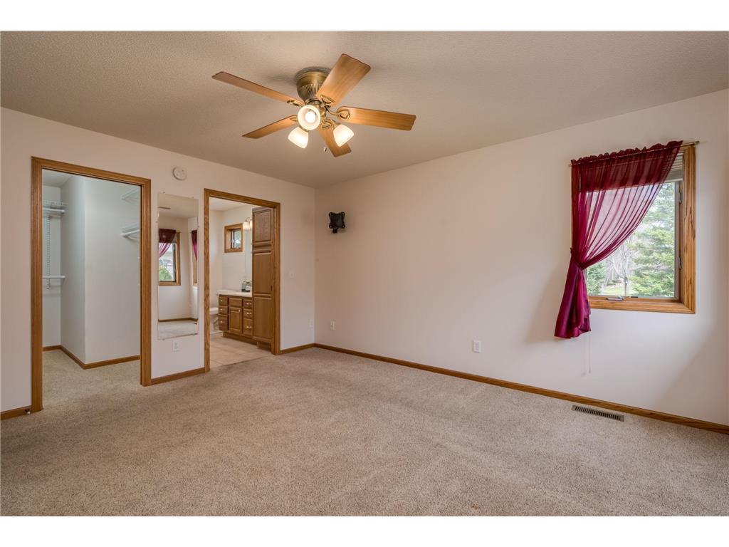 100 Crystal Lane Mankato MN 56001 7104385 image22
