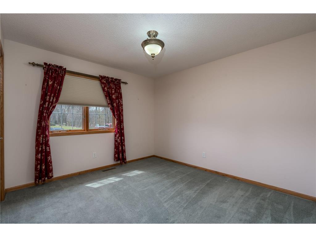100 Crystal Lane Mankato MN 56001 7104385 image6
