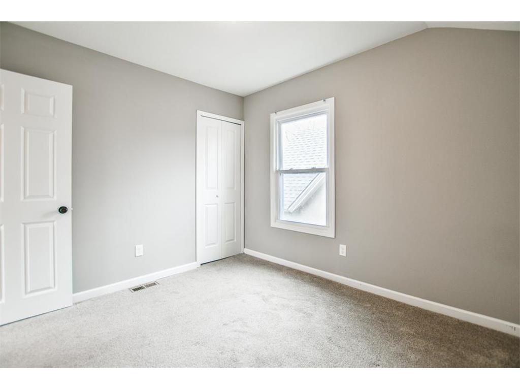 100 E 38th Street Minneapolis MN 55408 7052327 image20