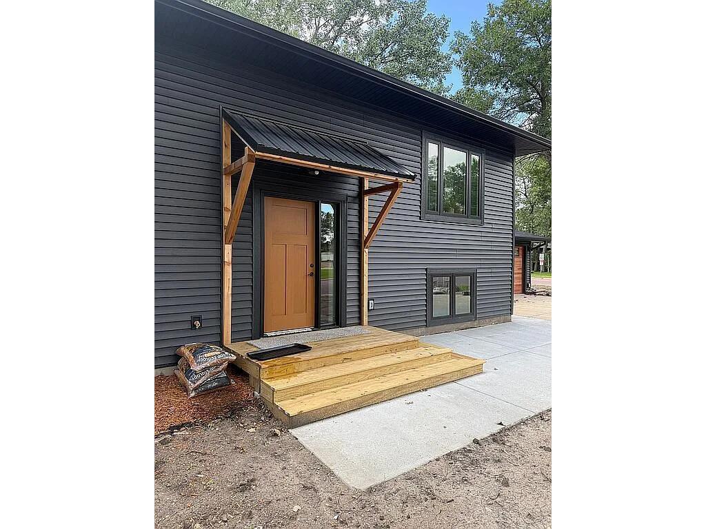 100 Edgewood Drive Redwood Falls MN 56283 6795609 image20