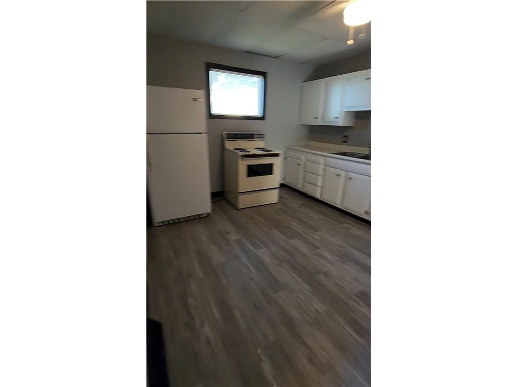 100 Greenback Street NW Sleepy Eye MN 56085 7027298 image9