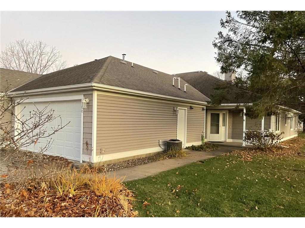100 Idle Hour Court Wabasha MN 55981 6824401 image1