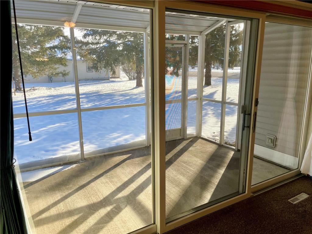 100 Idle Hour Court Wabasha MN 55981 6824401 image24