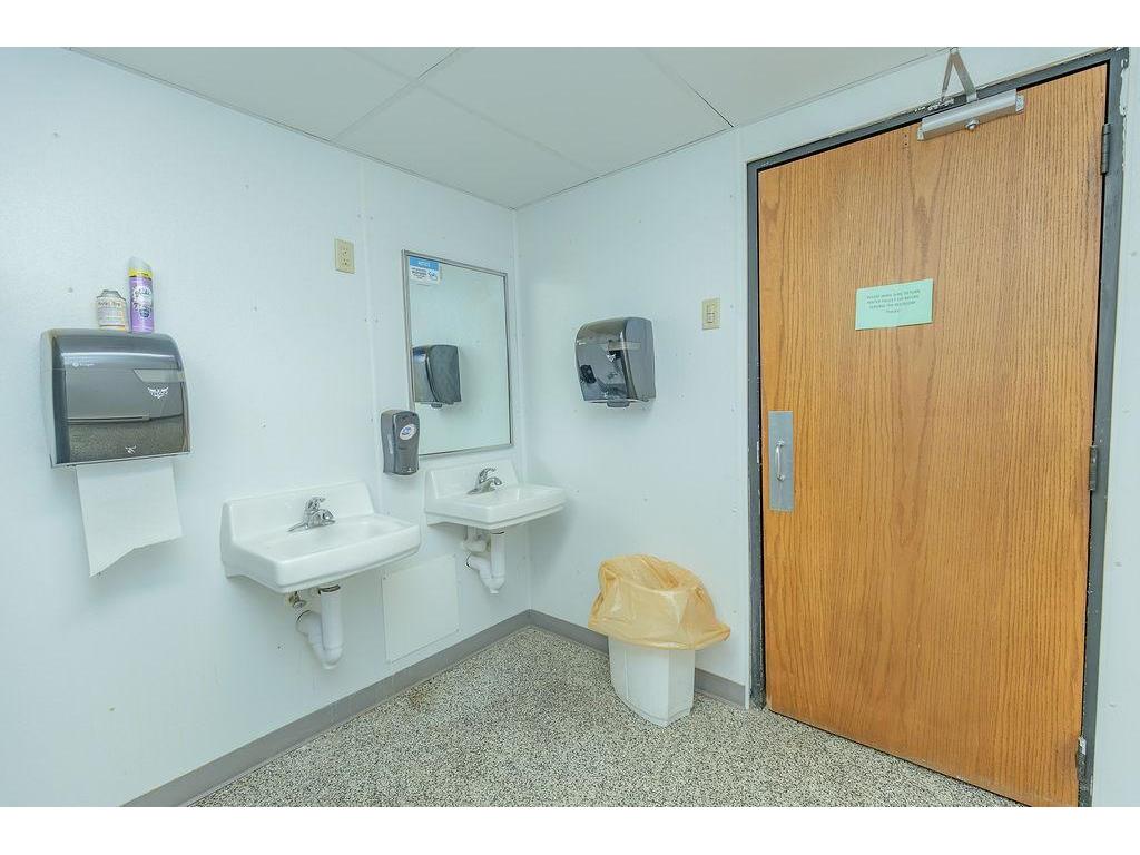 100 Jackson St. Okabena MN 56161 7017044 image17