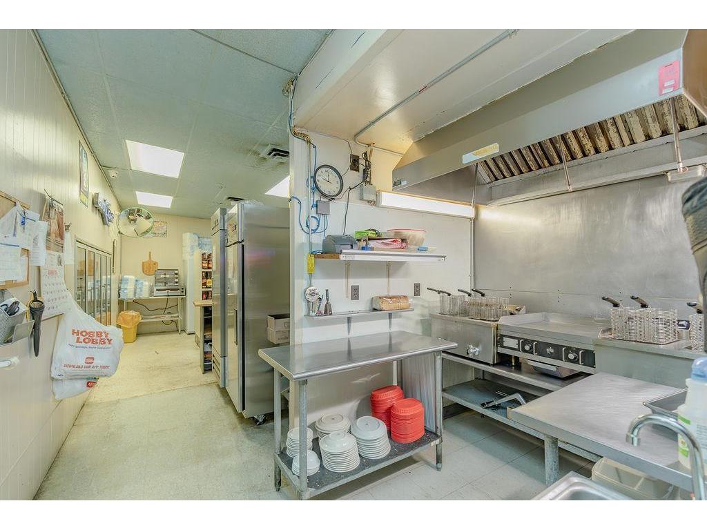 100 Jackson St. Okabena MN 56161 7017044 image21