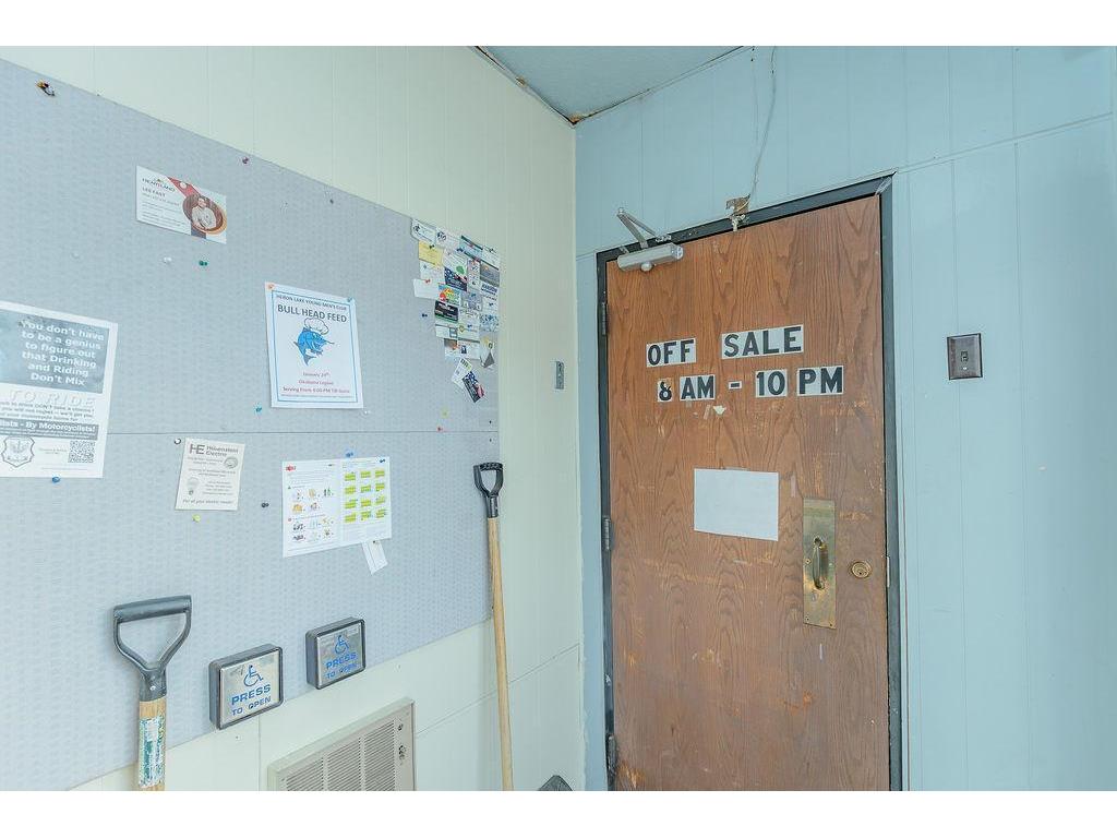 100 Jackson St. Okabena MN 56161 7017044 image30