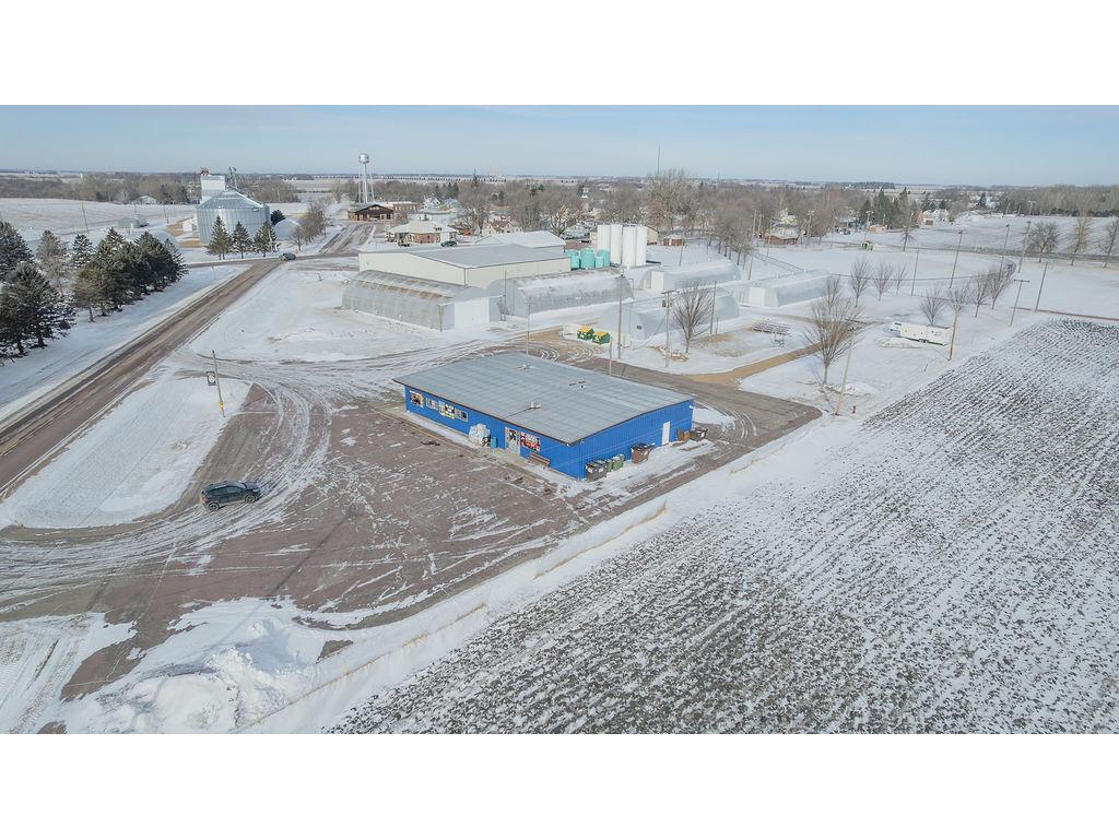 100 Jackson St. Okabena MN 56161 7017044 image32