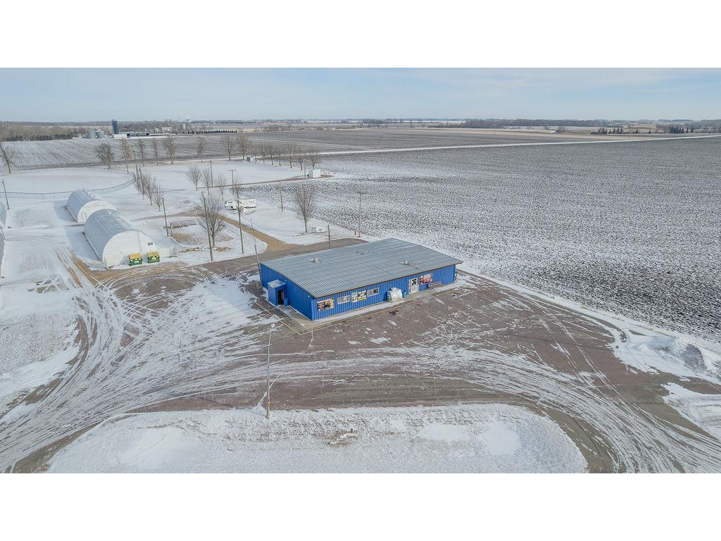 100 Jackson St. Okabena MN 56161 7017044 image5