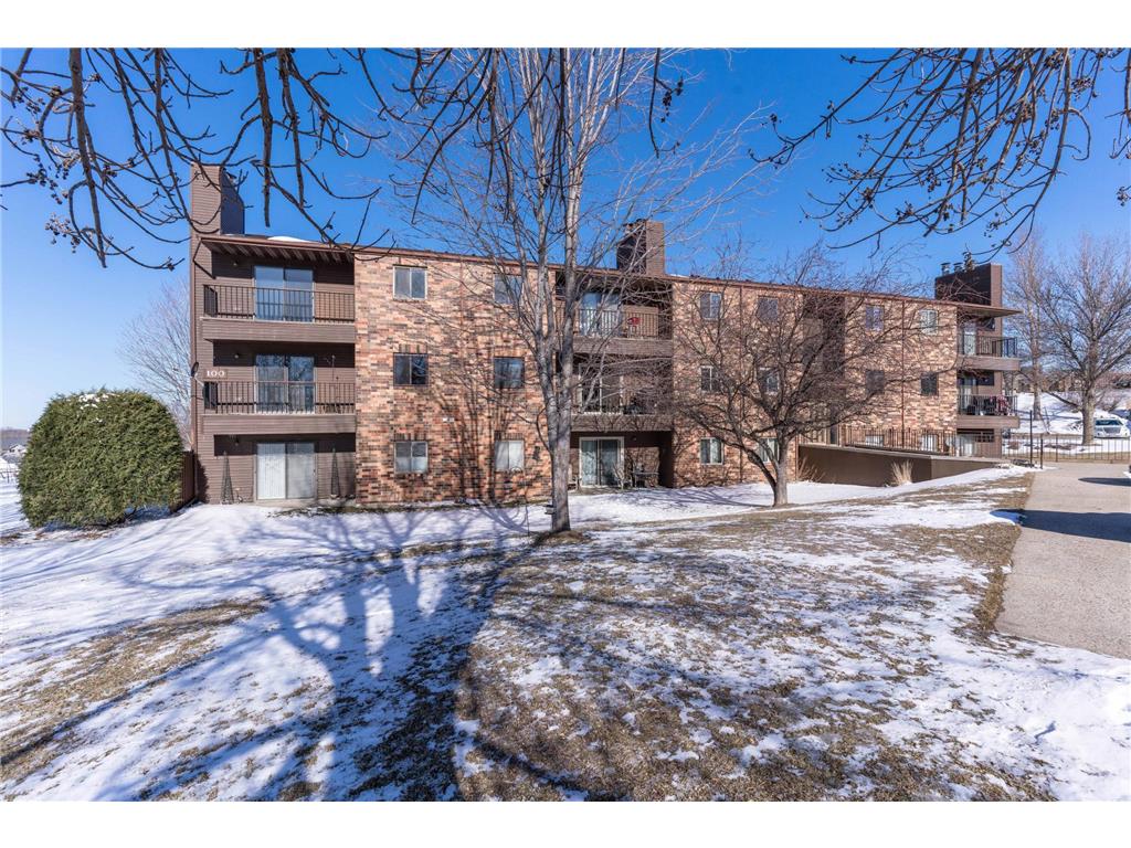 100 Kennedy Park Circle #202 Fergus Falls MN 56537 6506143 image1