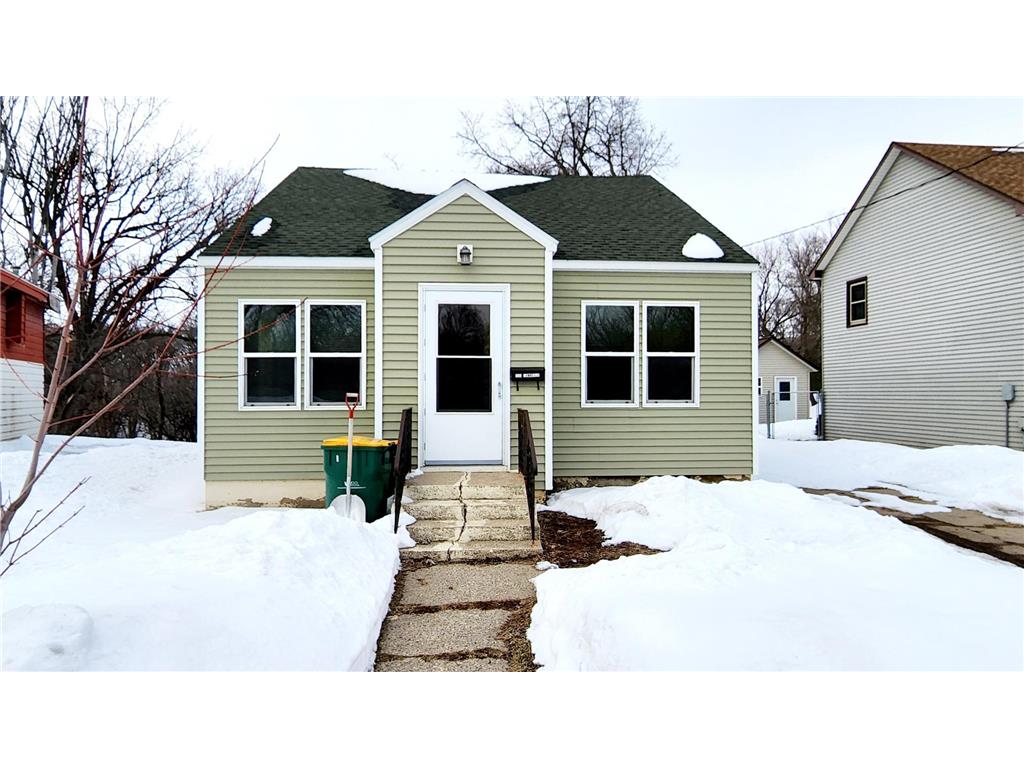 100 Lawrence Avenue Jackson MN 56143 6339908 image1