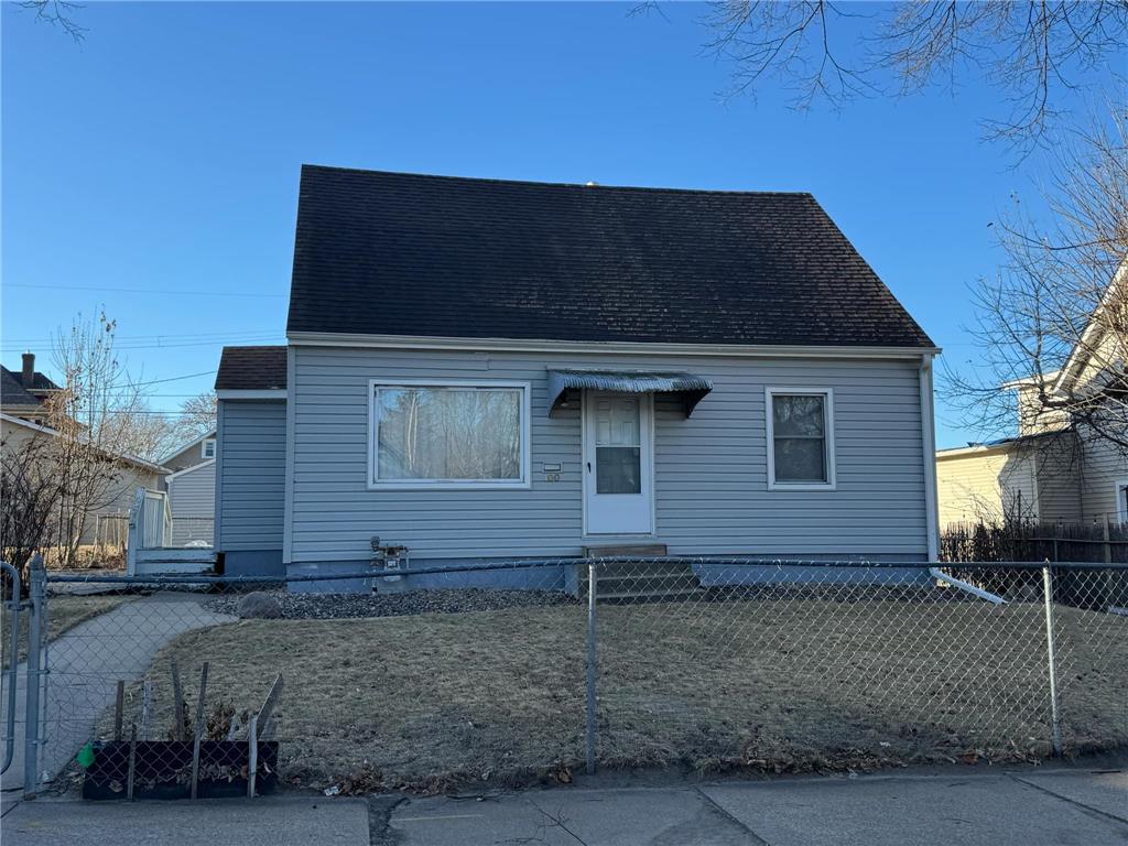 100 Lawson Avenue W Saint Paul MN 55117 6700444 image1