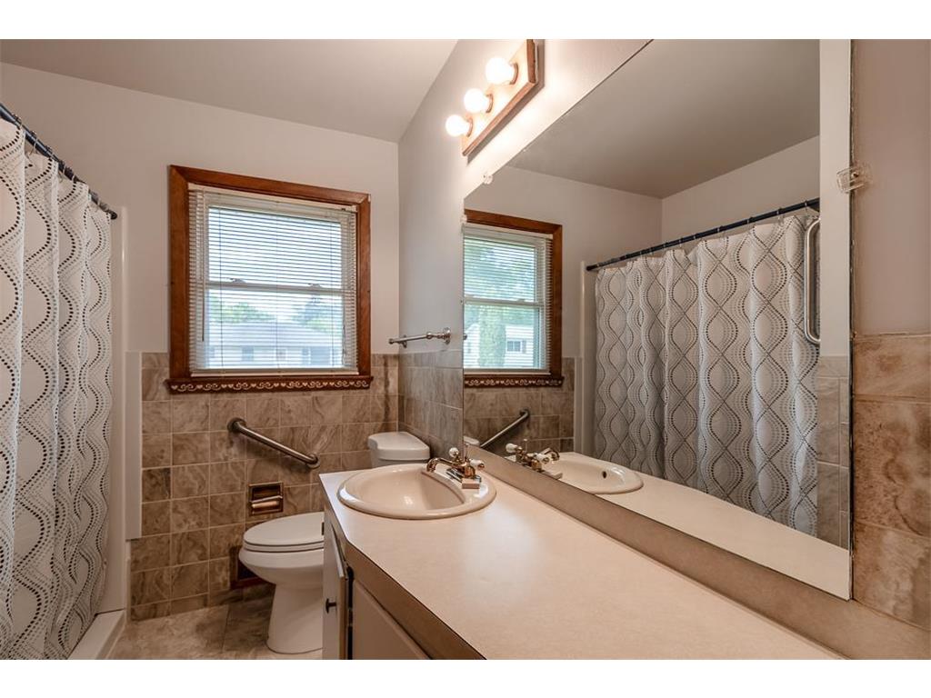100 Meadow Lane Mankato MN 56001 7087211 image28
