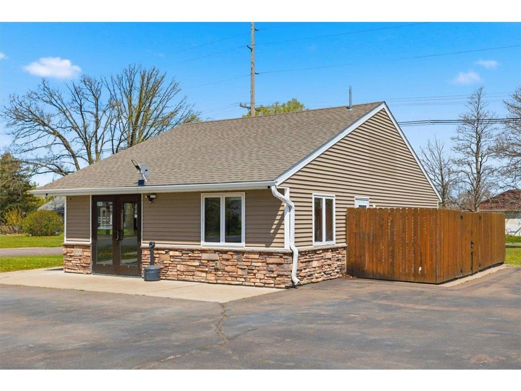 100 N Pine Street S Mora MN 55051 7072643 image4