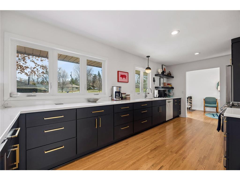 100 Ottawa Avenue S Golden Valley MN 55416 7041238 image10
