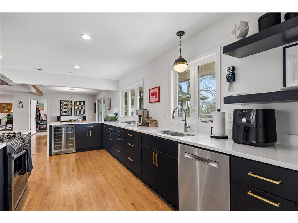 100 Ottawa Avenue S Golden Valley MN 55416 7041238 image12