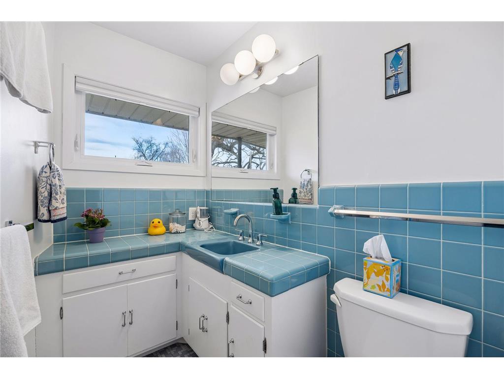 100 Ottawa Avenue S Golden Valley MN 55416 7041238 image24