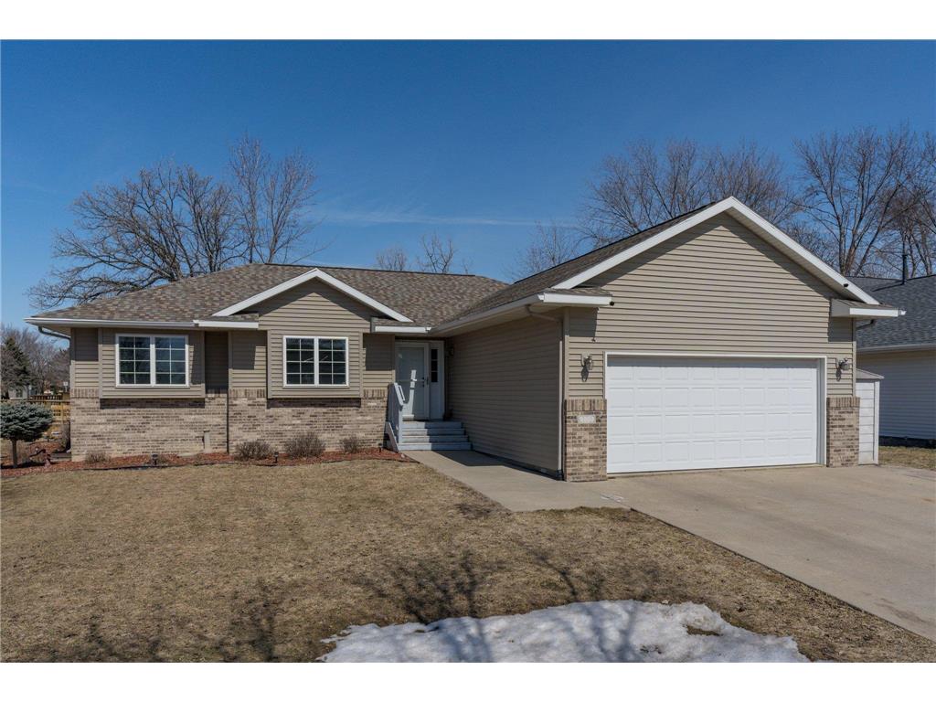 100 Panther Lane, Mankato, MN, 56001 MLS 6347783 Edina Realty