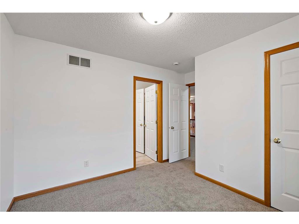 100 Park Street Elko New Market MN 55054 6809630 image20