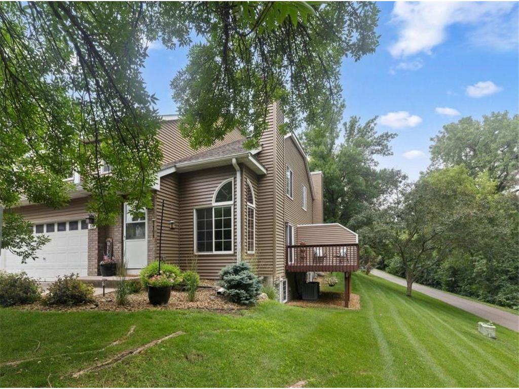100 Primrose Court Vadnais Heights MN 55127 7105659 image1