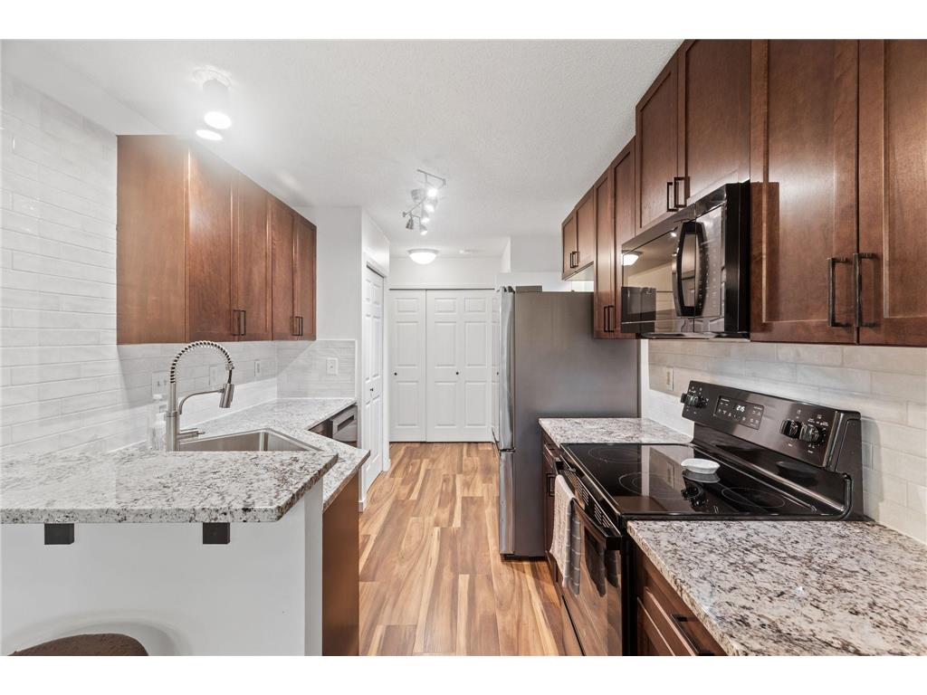 100 Primrose Court Vadnais Heights MN 55127 7105659 image10