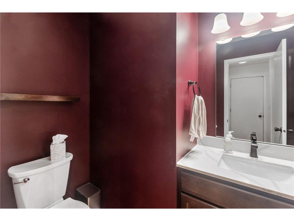 100 Primrose Court Vadnais Heights MN 55127 7105659 image11