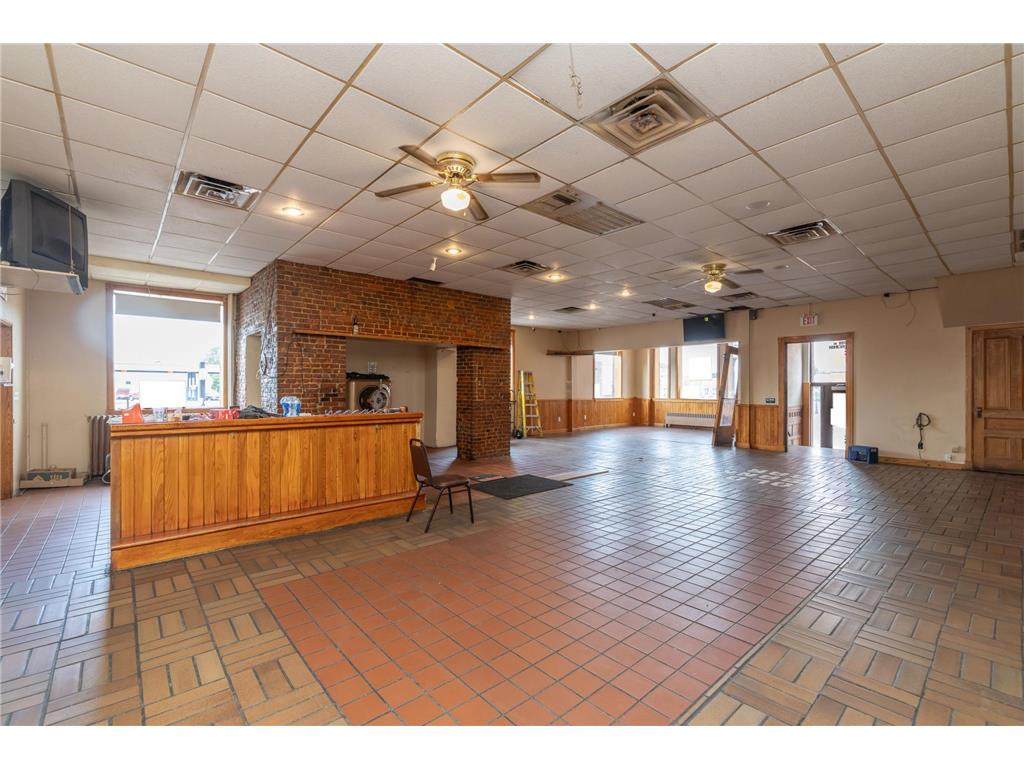 100 S Washington Street Lake City MN 55041 6752187 image10