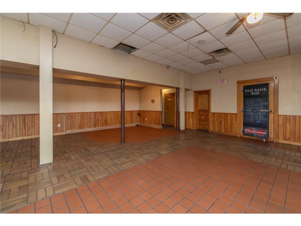 100 S Washington Street Lake City MN 55041 6752187 image11