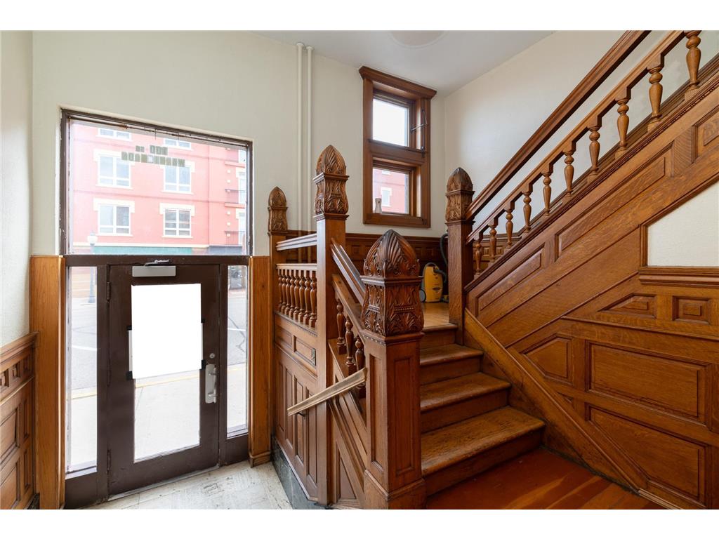 100 S Washington Street Lake City MN 55041 6752187 image6