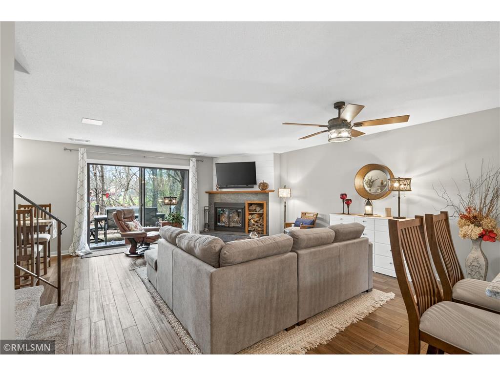 100 South Drive #B Circle Pines MN 55014 7057337 image11