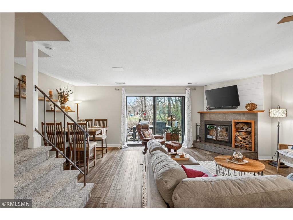100 South Drive #B Circle Pines MN 55014 7057337 image12