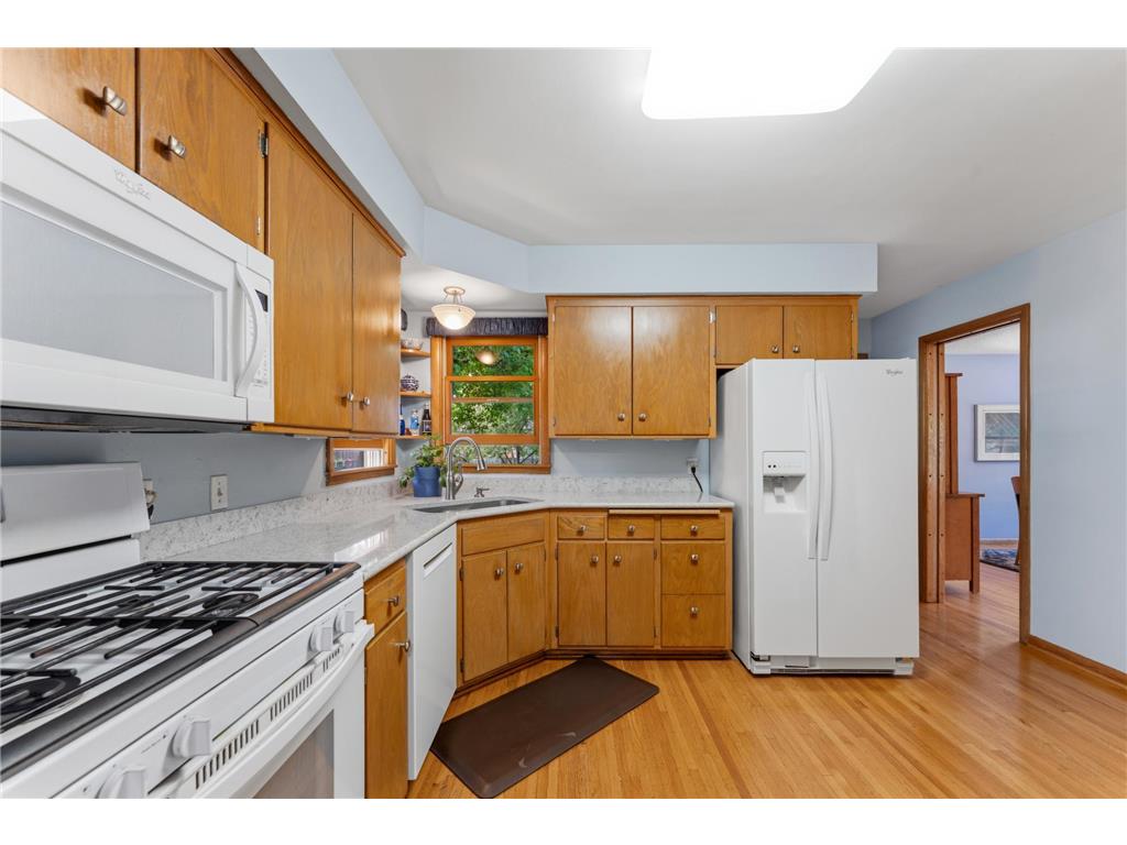 100 Turnpike Road Golden Valley MN 55416 7096756 image17