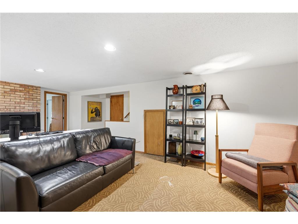 100 Turnpike Road Golden Valley MN 55416 7096756 image33