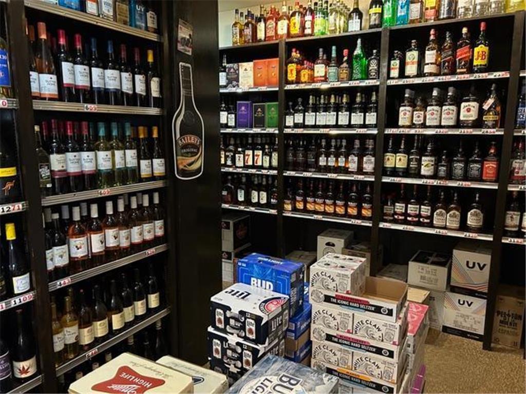 100 W Main Street Cyrus MN 56323 6773091 image14