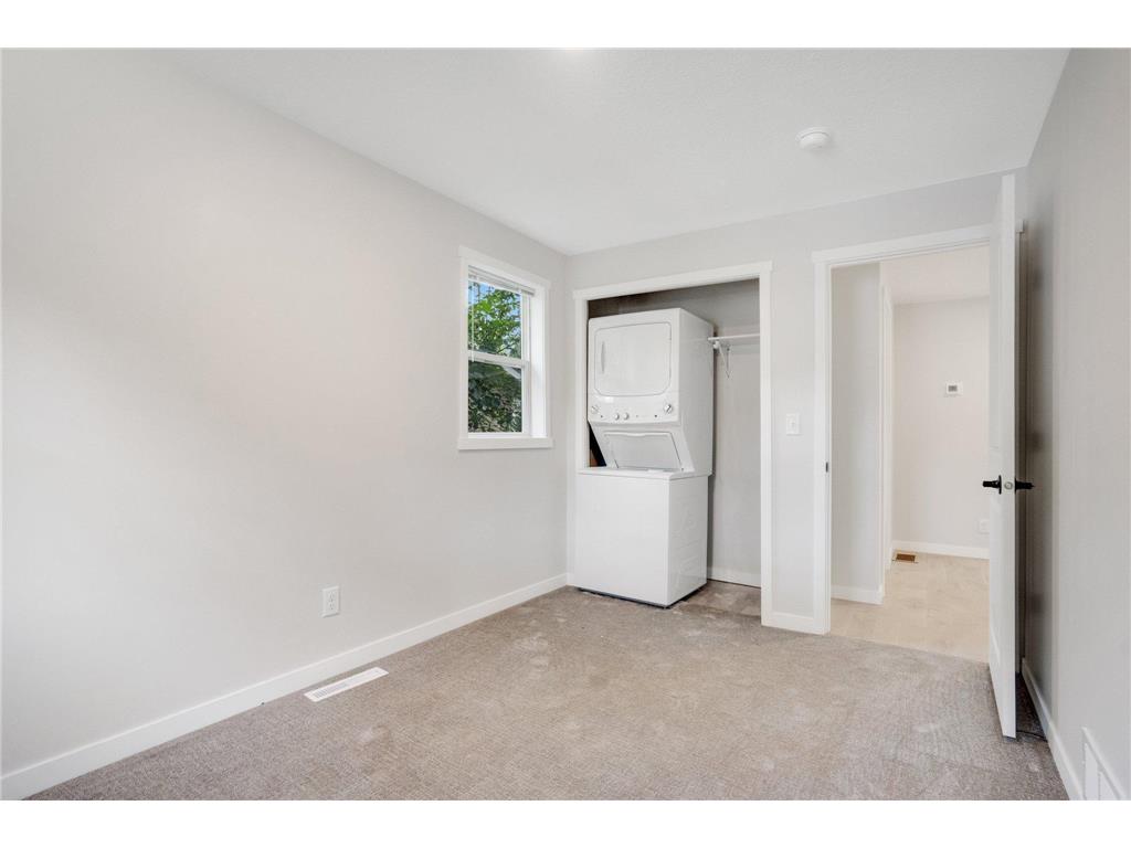 100 Warner Avenue S Mahtomedi MN 55115 7035178 image15