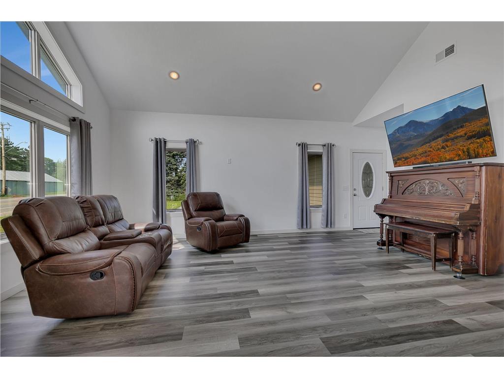 1000 10th Avenue NE Sauk Rapids MN 56379 6803997 image6