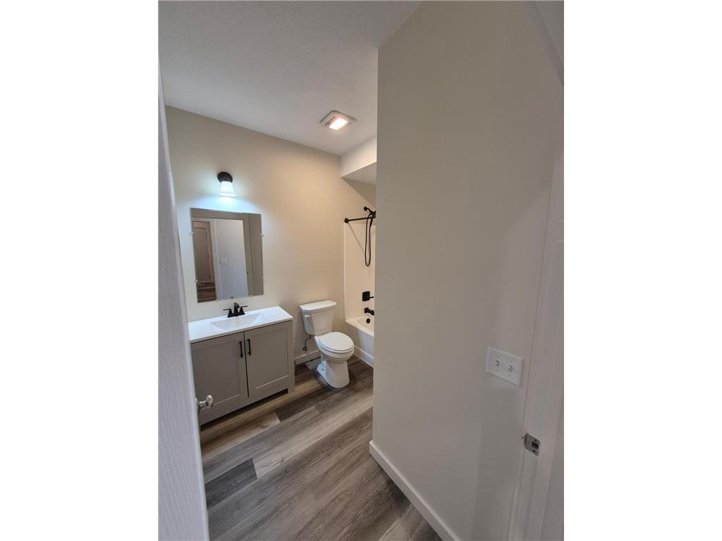 1000 10th Avenue NE Sauk Rapids MN 56379 7054526 image10