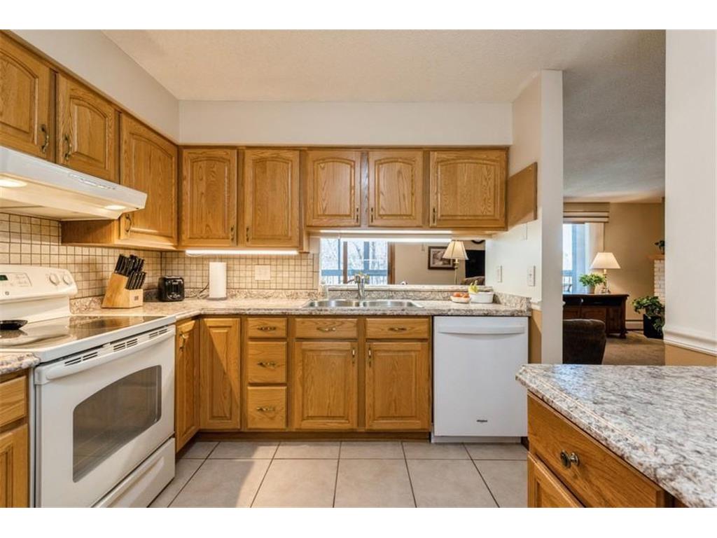 1000 41st Avenue NE #218 Columbia Heights MN 55421 6358281 image1
