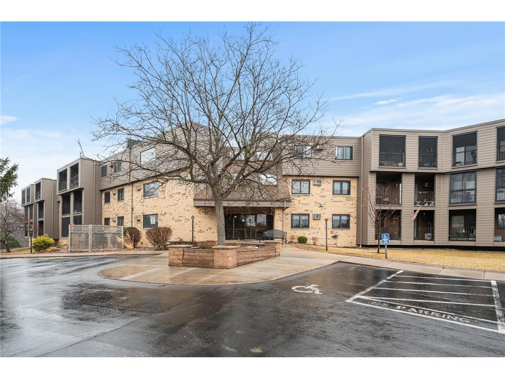 1000 41st Avenue NE #305NE Columbia Heights MN 55421 6679414 image1