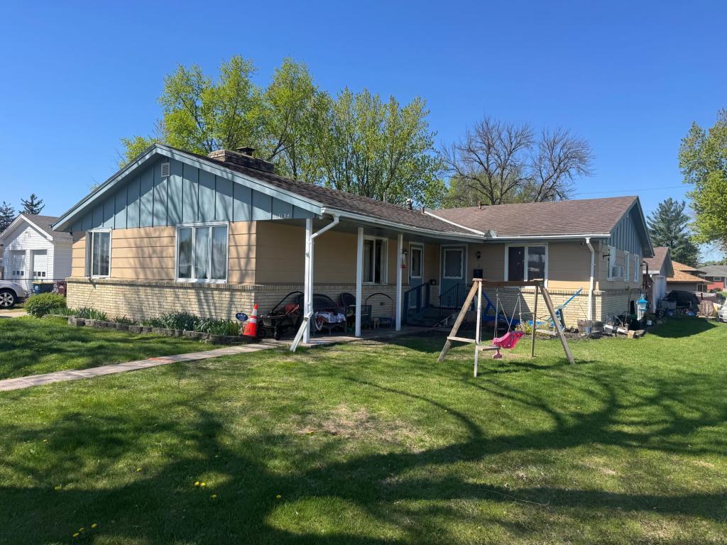 1000 8th Street Farmington MN 55024 7067749 image1