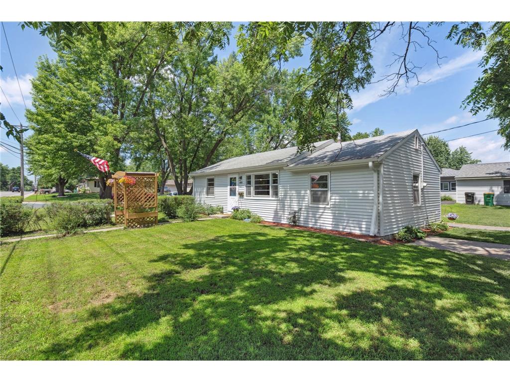 1000 E 86th Street Bloomington MN 55420 6759444 image1