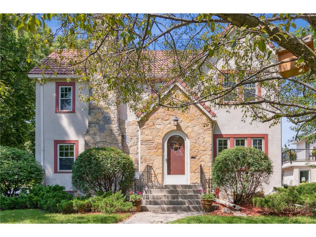 1000 E Minnehaha Parkway Minneapolis MN 55417 - Minnehaha Creek 6570610 image1