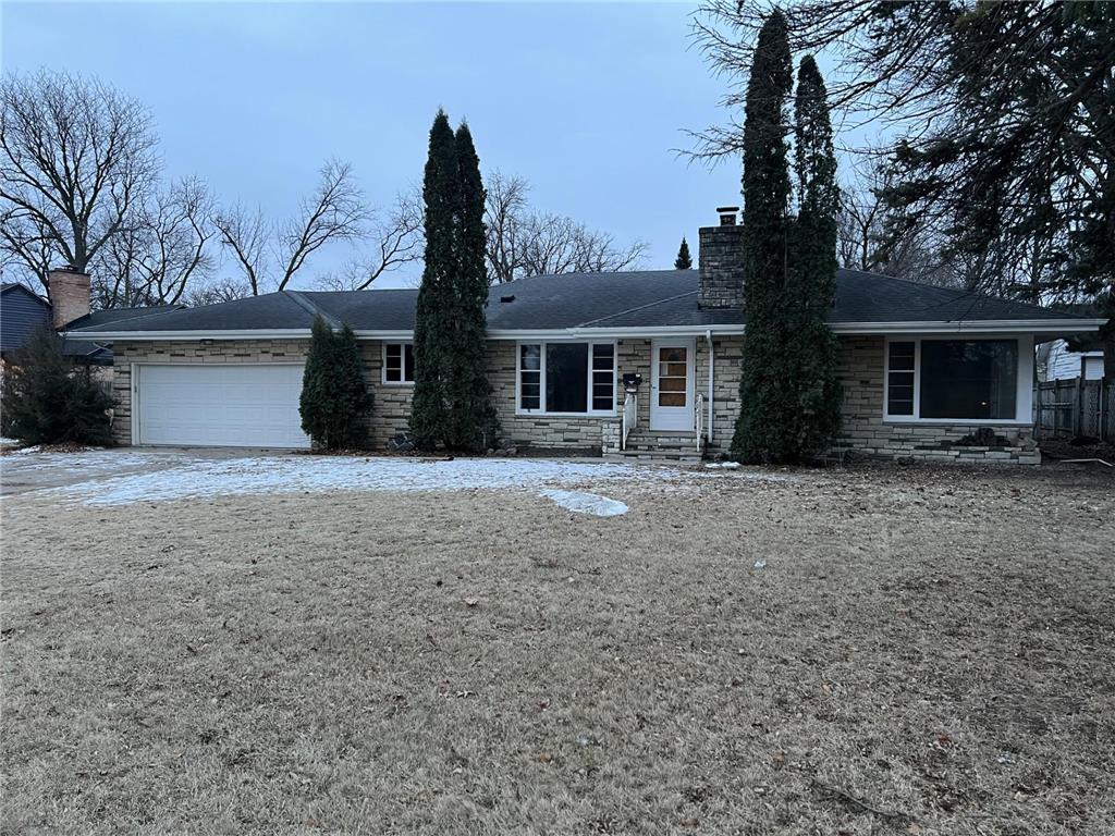 1000 Elm Avenue E Waseca MN 56093 - Clear Lake 6652232 image1