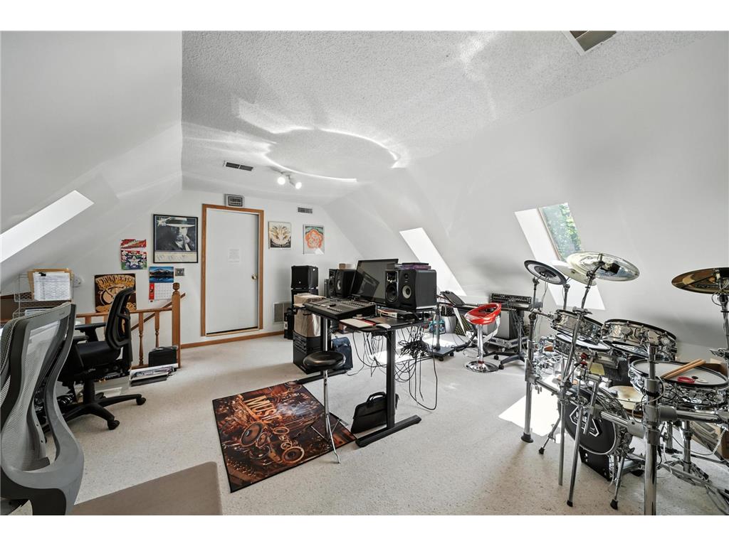 1000 Heritage Lane Orono MN 55391 - Lake Minnetonka 6670855 image37