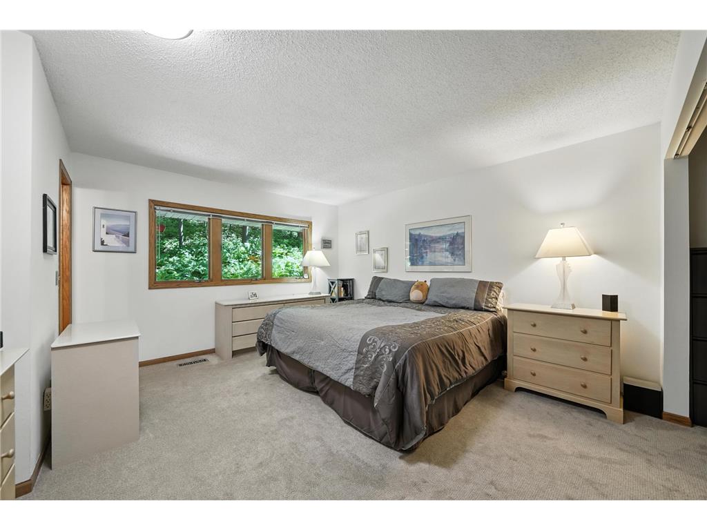 1000 Heritage Lane Orono MN 55391 - Lake Minnetonka 6670855 image39