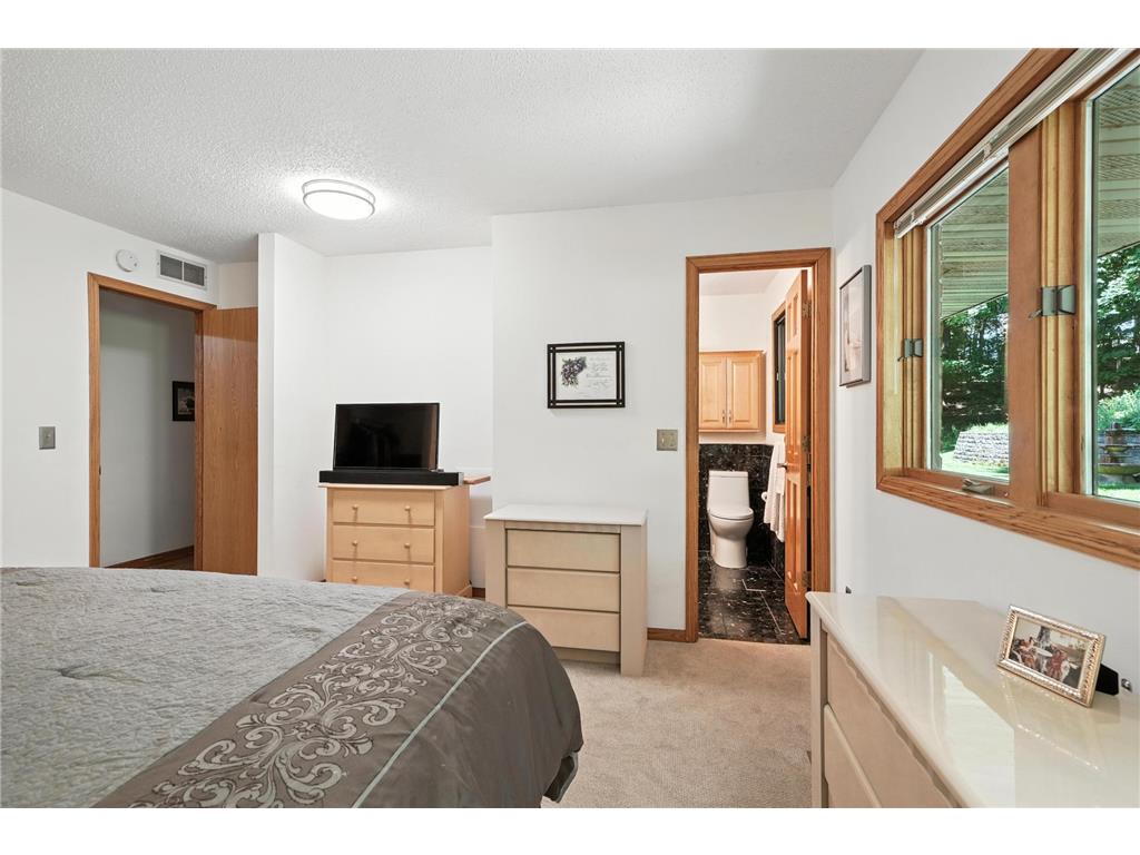 1000 Heritage Lane Orono MN 55391 - Lake Minnetonka 6670855 image41